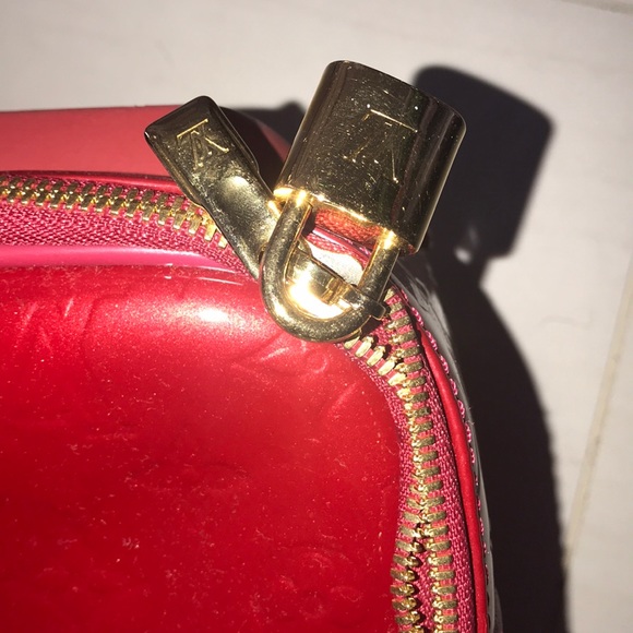 Red Louis Vuitton Rolling Carry on Luggage - Picture 6 of 8